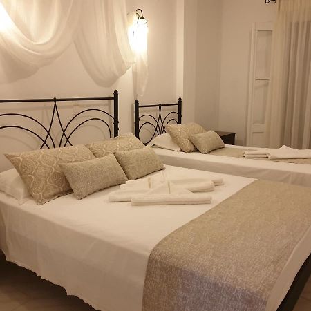 Sifnos Hotel Benaki Platis Gialos  Extérieur photo